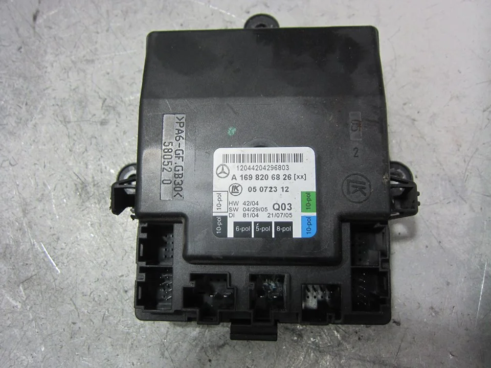 Foto de MODULO ELECTRONICO MERCEDES-BENZ CLASE A (BM 169) 2.0 CDI CAT (82 CV / 60 KW) referencia A1698206826