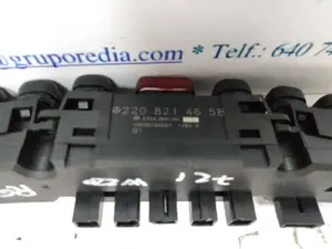Foto de MANDO MULTIFUNCION MERCEDES-BENZ CLASE S (BM 220) BERLINA referencia 2208214658 foto 4