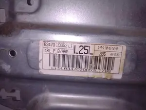 Foto de ELEVALUNAS TRASERO IZQUIERDO HYUNDAI ELANTRA (XD) 2.0 CRDi CAT (112 CV / 82 KW) referencia 834702D052 foto 6