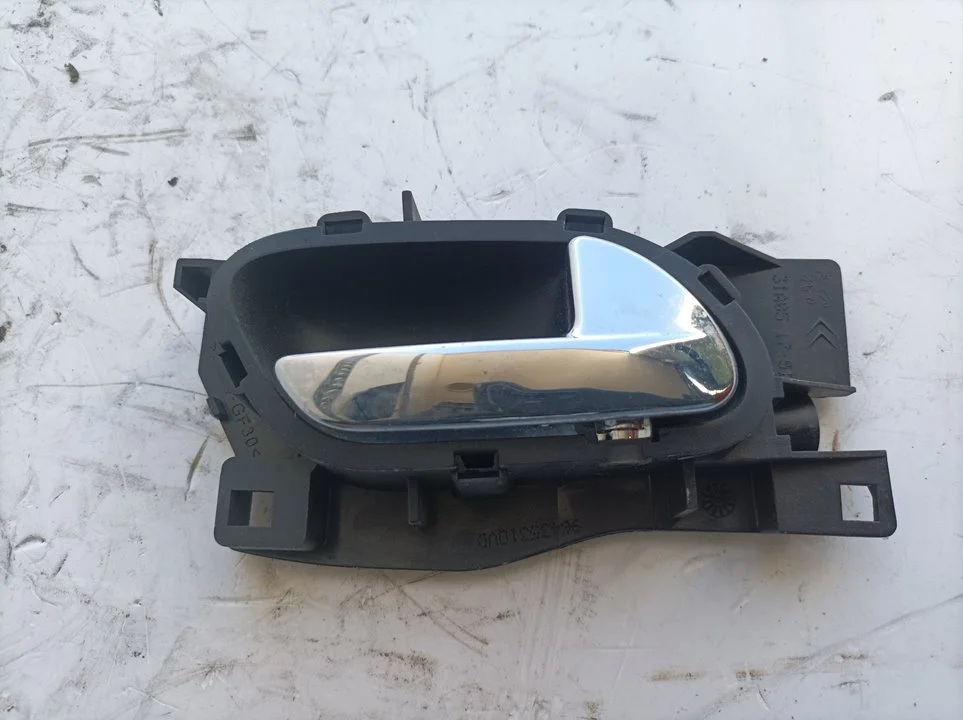 Foto de MANETA INTERIOR TRASERA DERECHA CITROEN C4 BERLINA 2.0 16V CAT (RFN / EW10J4) (136 CV / 100 KW) referencia 96435310
