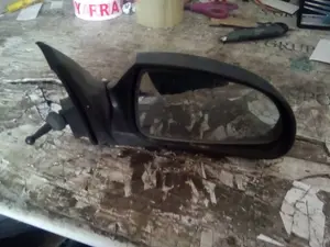 Foto de RETROVISOR DERECHO HYUNDAI ACCENT (LC) 1.3 12V CAT (75 CV / 55 KW) referencia 8762025621CA
