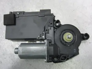 Foto de MOTOR ELEVALUNAS TRASERO IZQUIERDO PORSCHE CAYENNE (TIPO 9PA1) referencia 7L0959795A foto 4