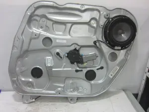 Foto de ELEVALUNAS DELANTERO DERECHO KIA CARENS (UN) 2.0 CRDi (140 CV / 103 KW) referencia R239B01P17R