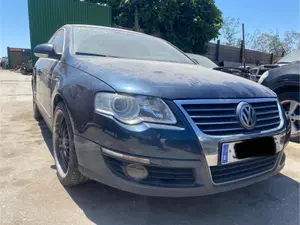 Foto de PARAGOLPES DELANTERO VOLKSWAGEN PASSAT BERLINA (3C2) 2.0 TDI (140 CV / 103 KW) foto 2