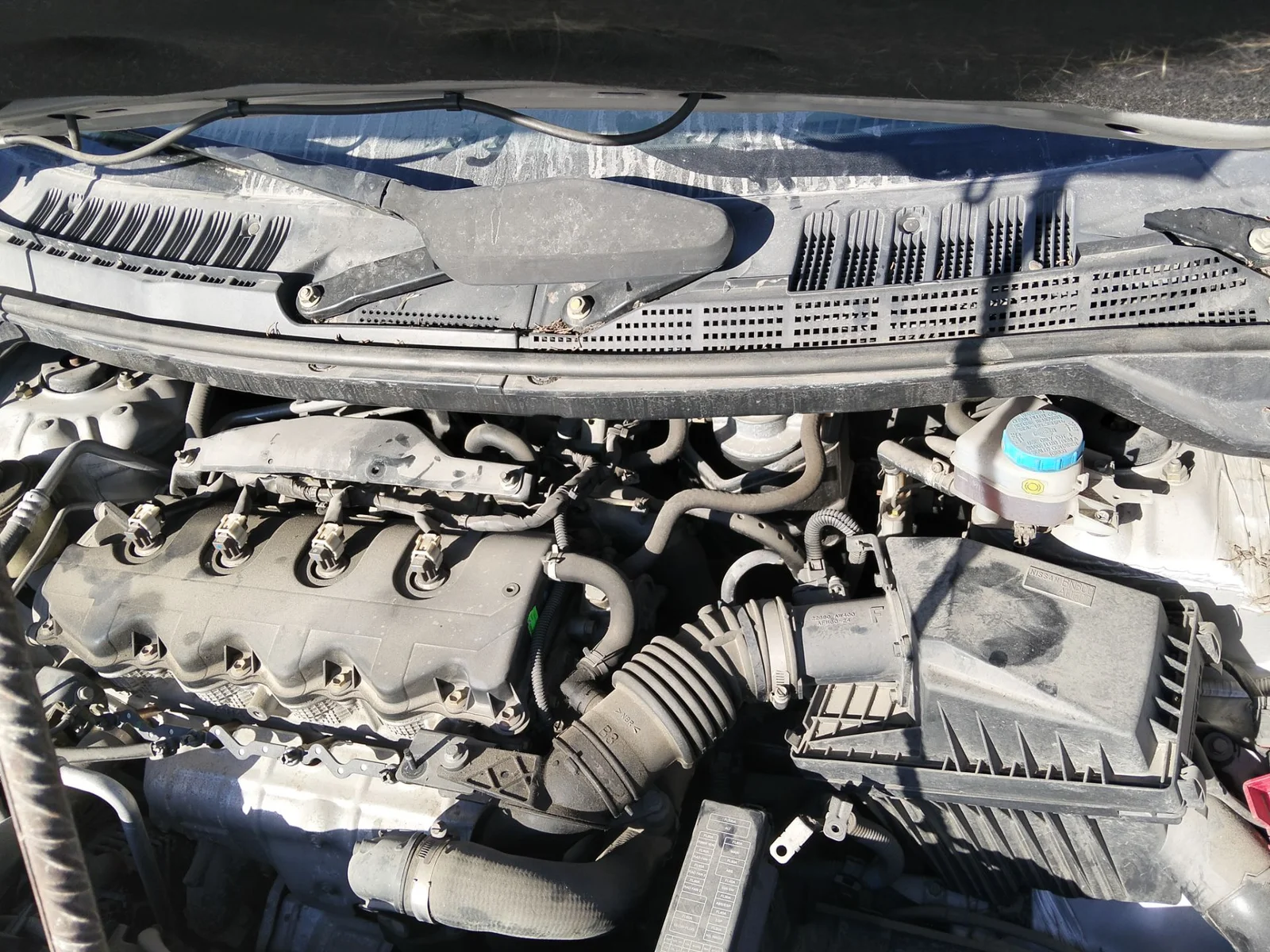 Foto de TORPEDO NISSAN ALMERA TINO (V10M) 1.8 16V CAT (114 CV / 84 KW)