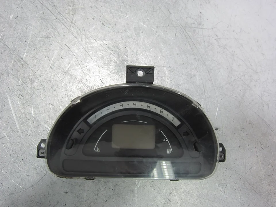 Foto de CUADRO INSTRUMENTOS CITROEN C3 1.1 (60 CV / 44 KW) referencia P9652008280