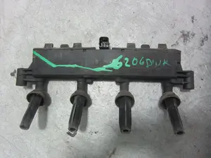 Foto de BOBINA ENCENDIDO PEUGEOT 206 BERLINA 4-PT. 1.4 (75 CV / 55 KW) referencia 9654814480 foto 2