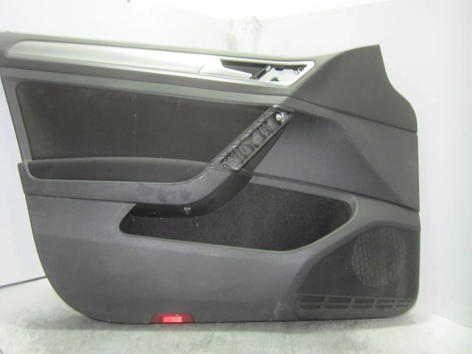 Foto de GUARNECIDO PUERTA DELANTERA IZQUIERDA VOLKSWAGEN GOLF VII BERLINA (BQ1/BE2) 1.6 TDI (116 CV / 85 KW) referencia 5G4867011