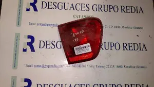 Foto de PILOTO TRASERO IZQUIERDO INTERIOR SEAT IBIZA (6K1)