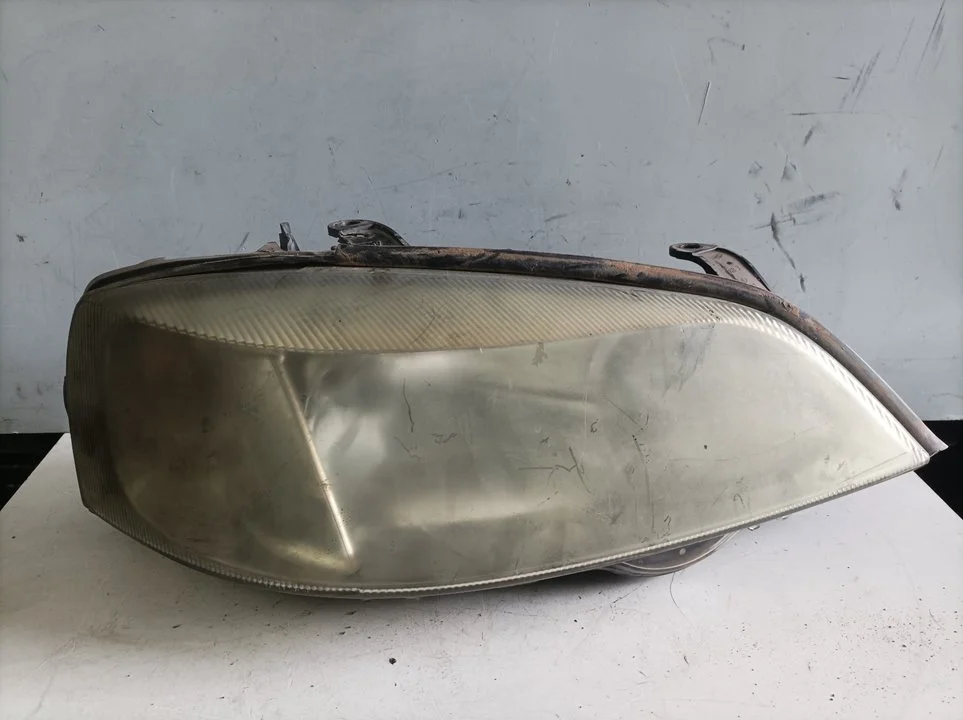 Foto de FARO DERECHO OPEL ASTRA G BERLINA referencia 148438