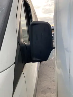 Foto de RETROVISOR IZQUIERDO VOLKSWAGEN CRAFTER FURGÓN (2E) 2.5 TDI DPF (109 CV / 80 KW)