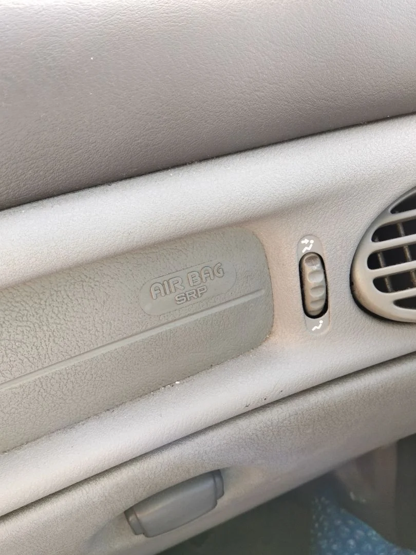 Foto de AIRBAG DELANTERO DERECHO RENAULT SCENIC I (JA...) 1.9 dCi Diesel CAT (102 CV / 75 KW)