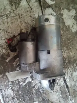 Foto de MOTOR ARRANQUE OPEL ASTRA H BERLINA referencia M001T30071 foto 2