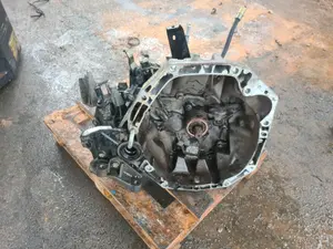 Foto de CAJA CAMBIOS NISSAN KUBISTAR (X76) 1.5 dCi Turbodiesel CAT (61 CV / 45 KW) referencia JH3150 foto 3
