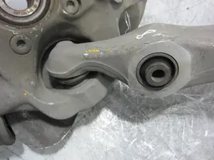 Foto de BRAZO SUSPENSION INFERIOR DELANTERO DERECHO PORSCHE CAYENNE (TIPO 92A) foto 3