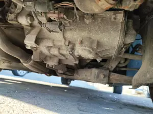 Foto de EJE DELANTERO / CUNA MOTOR SEAT CORDOBA BERLINA (6L2) 1.4 16V (75 CV / 55 KW)