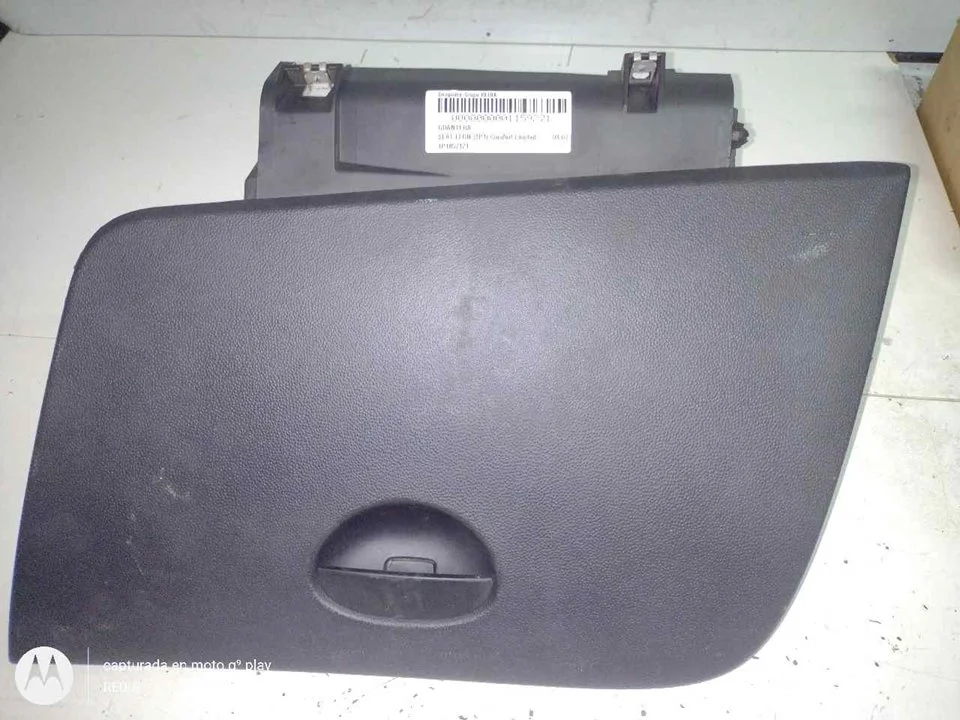 Foto de GUANTERA SEAT LEON (1P1) 1.9 TDI (105 CV / 77 KW) referencia 1P1857121