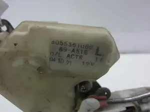 Foto de CERRADURA PUERTA DELANTERA IZQUIERDA NISSAN ALMERA (N16/E) 1.8 16V CAT (116 CV / 85 KW) referencia 8055361U66 foto 4