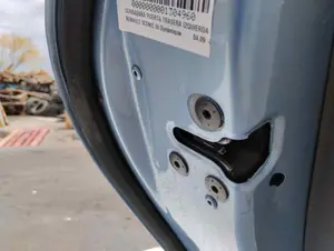 Foto de CERRADURA PUERTA TRASERA IZQUIERDA RENAULT SCENIC III (JZ) 1.5 dCi Diesel (106 CV / 78 KW) foto 3