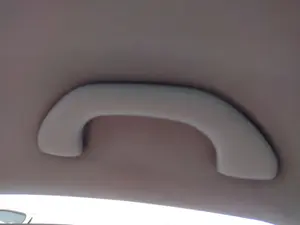 Foto de ASIDERO TECHO DELANTERO DERECHO VOLKSWAGEN GOLF V (1K1)(10.2003) 2.0 TDI (140 CV / 103 KW) referencia 1K0857607M FKZ foto 10