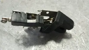 Foto de CERRADURA MALETERO / PORTON MITSUBISHI GALANT BERLINA (E50) 2.5 V6 CAT (170 CV / 125 KW) referencia MR264195 foto 2