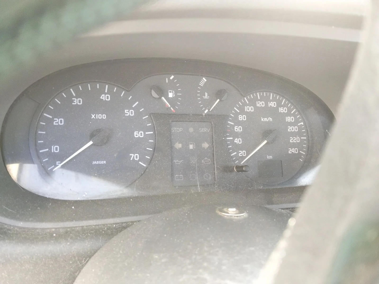 Foto de CUADRO INSTRUMENTOS RENAULT SCENIC I (JA...) 1.9 dCi Diesel CAT (102 CV / 75 KW)