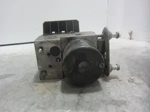 Foto de ABS MERCEDES-BENZ CLASE E (BM 210) BERLINA 3.0 Turbodiesel CAT (177 CV / 130 KW) referencia A0034313012 foto 5