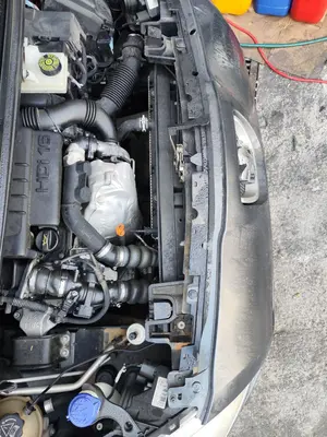 Foto de PANEL FRONTAL PEUGEOT 5008 1.6 HDi FAP CAT (9HZ / DV6TED4) (109 CV / 80 KW)