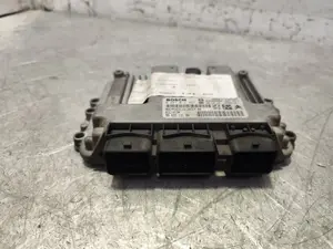 Foto de CENTRALITA MOTOR UCE CITROEN C4 COUPE 1.6 HDi CAT (9HY / DV6TED4) (109 CV / 80 KW) referencia 9662213180 foto 3