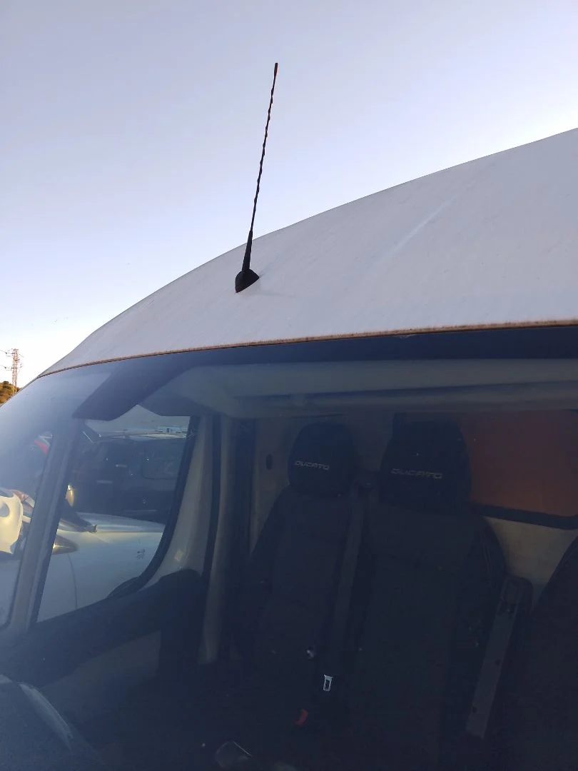 Foto de BASE DE ANTENA FIAT DUCATO 3 MAXI FURGÓN TS 35 (295) 2.3 JTD CAT (131 CV / 96 KW)