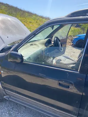 Foto de PUERTA DELANTERA IZQUIERDA KIA SPORTAGE 2.0 CAT (128 CV / 94 KW)