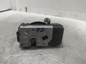 Foto de CERRADURA PUERTA DELANTERA IZQUIERDA OPEL CORSA C 1.3 16V CDTI CAT (Z 13 DT / LN9) (69 CV / 51 KW) referencia 24434880