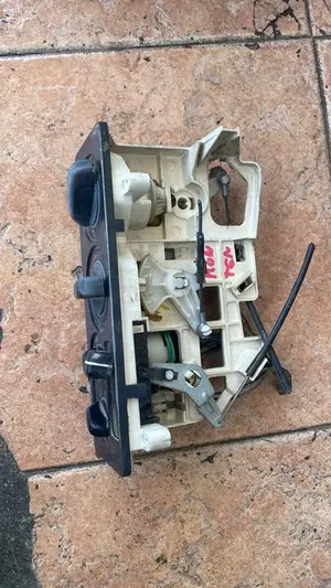 Foto de MANDO CALEFACCION / AIRE ACONDICIONADO MITSUBISHI MONTERO (L040) referencia 2280751 foto 2