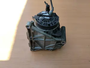 Foto de ALTERNADOR VOLKSWAGEN TOUAREG (7LA) referencia 070903024A foto 4