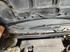Foto de BRAZO LIMPIA DELANTERO DERECHO FORD FIESTA (CBK)