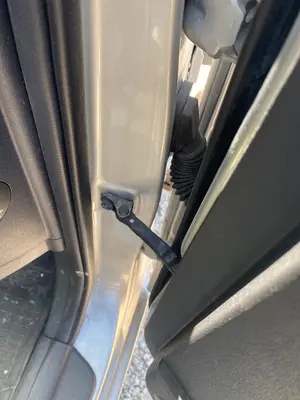 Foto de RETENEDOR PUERTA HYUNDAI I30 (FD) 1.4 CAT (109 CV / 80 KW)