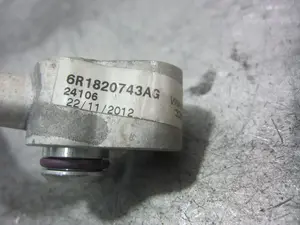 Foto de TUBOS AIRE ACONDICIONADO SEAT IBIZA BERLINA (6J5) 1.4 16V (86 CV / 63 KW) referencia 6R1820743AG foto 2
