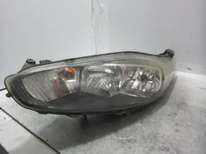 Foto de FARO IZQUIERDO FORD FIESTA (CNN) 1.25 16V CAT (82 CV / 60 KW) referencia C1BB13W00AH