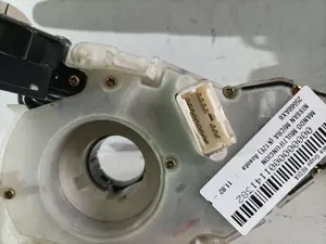 Foto de MANDO MULTIFUNCION NISSAN MICRA (K12E) 1.2 CAT (80 CV / 59 KW) referencia 25560AX6 foto 2