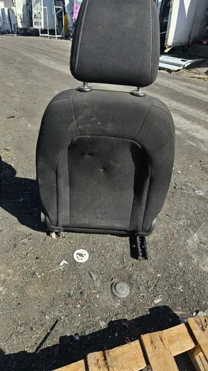 Foto de ASIENTO DELANTERO IZQUIERDO OPEL CROSSLAND X 1.2 (110 CV / 81 KW) foto 4