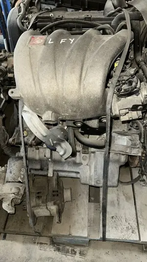 Foto de MOTOR COMPLETO CITROEN XSARA BERLINA referencia LFY