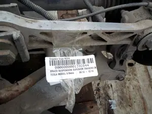 Foto de BRAZO SUSPENSION SUPERIOR TRASERO DERECHO TESLA MODEL S eléctrico 270 kW (367 CV / 270 KW) referencia 600684000B