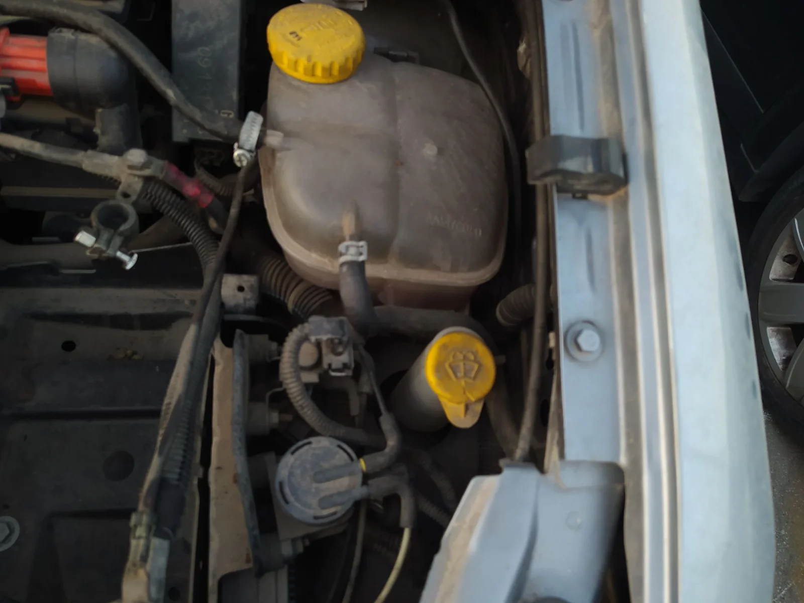 Foto de DEPOSITO EXPANSION OPEL ZAFIRA A 2.0 DTI (101 CV / 74 KW) referencia 93183307