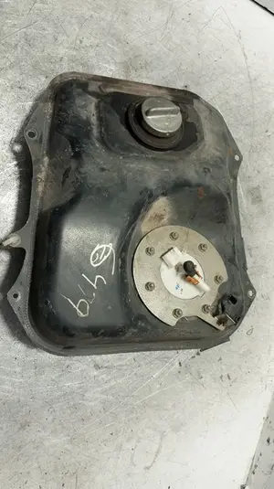 Foto de DEPOSITO GASOLINA HONDA SH 150 150 cm3 - 11 kW (15 CV / 11 KW) referencia 17510K01900
