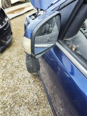 Foto de RETROVISOR IZQUIERDO FORD FOCUS CABRIO (CA5) 2.0 TDCi CAT (136 CV / 100 KW)
