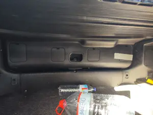 Foto de GUARNECIDO PORTON TRASERO RENAULT LAGUNA (B56) 2.0  (113 CV / 83 KW)