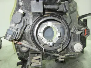 Foto de FARO IZQUIERDO NISSAN X-TRAIL (T31) 2.0 16V CAT (141 CV / 104 KW) referencia 260603UF2B foto 10