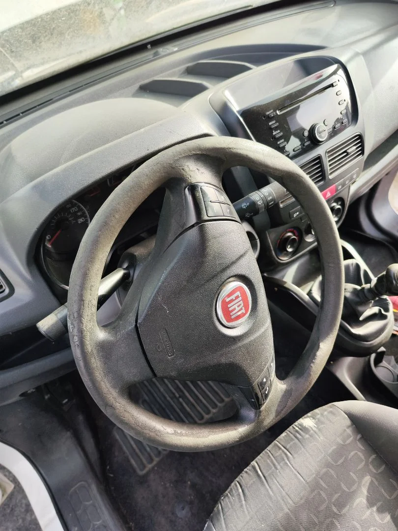 Foto de VOLANTE FIAT II DOBLÒ (152) 1.6 JTDM 16V CAT (105 CV / 77 KW) referencia 07356177180