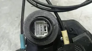 Foto de CERRADURA PUERTA TRASERA DERECHA TOYOTA VERSO (AUR2/ZGR2) 1.6 D-4D CAT (112 CV / 82 KW) referencia A084219 foto 6