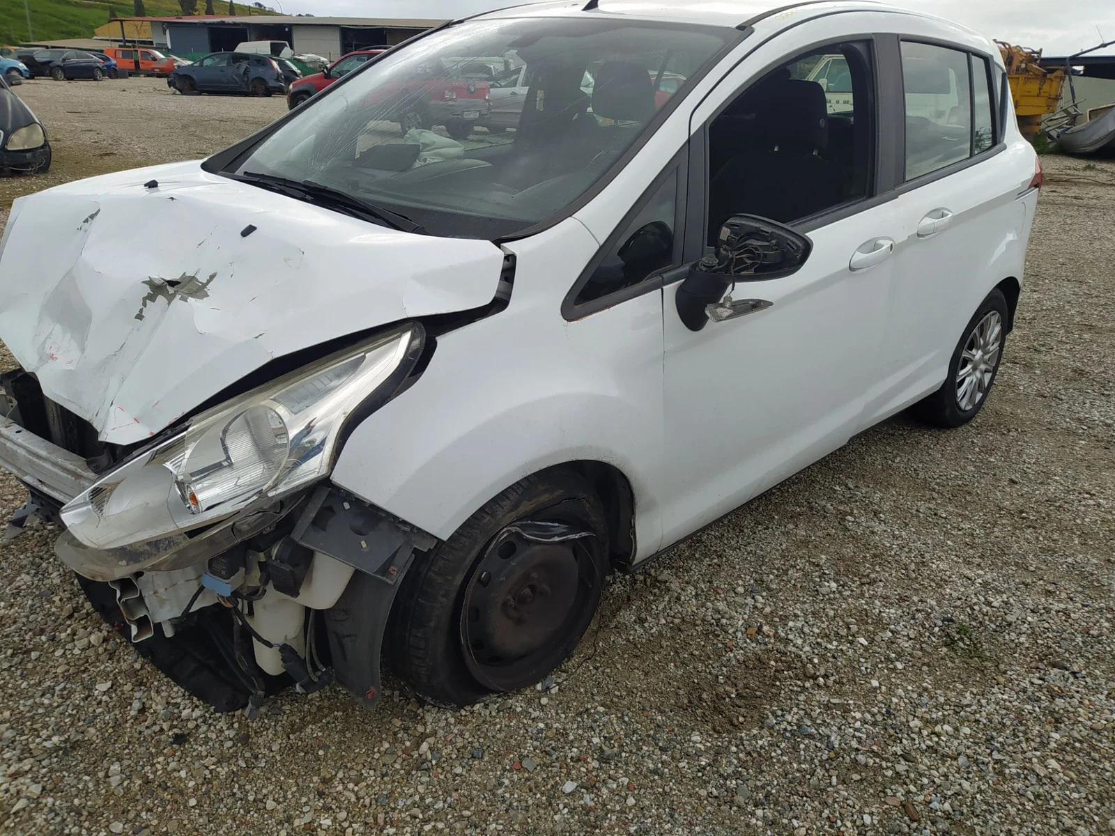 Foto de ALETA DELANTERA IZQUIERDA FORD B-MAX (CB2) 1.5 TDCi CAT (95 CV / 70 KW) referencia 1754103